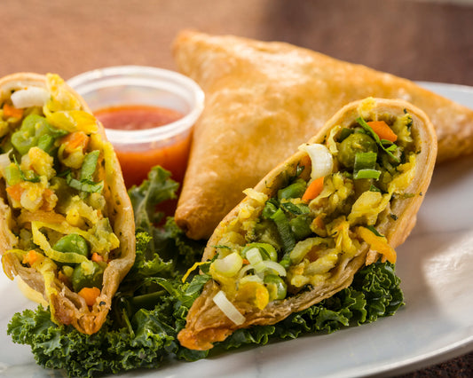 Mini Curry Vegetable Samosa (1 oz)